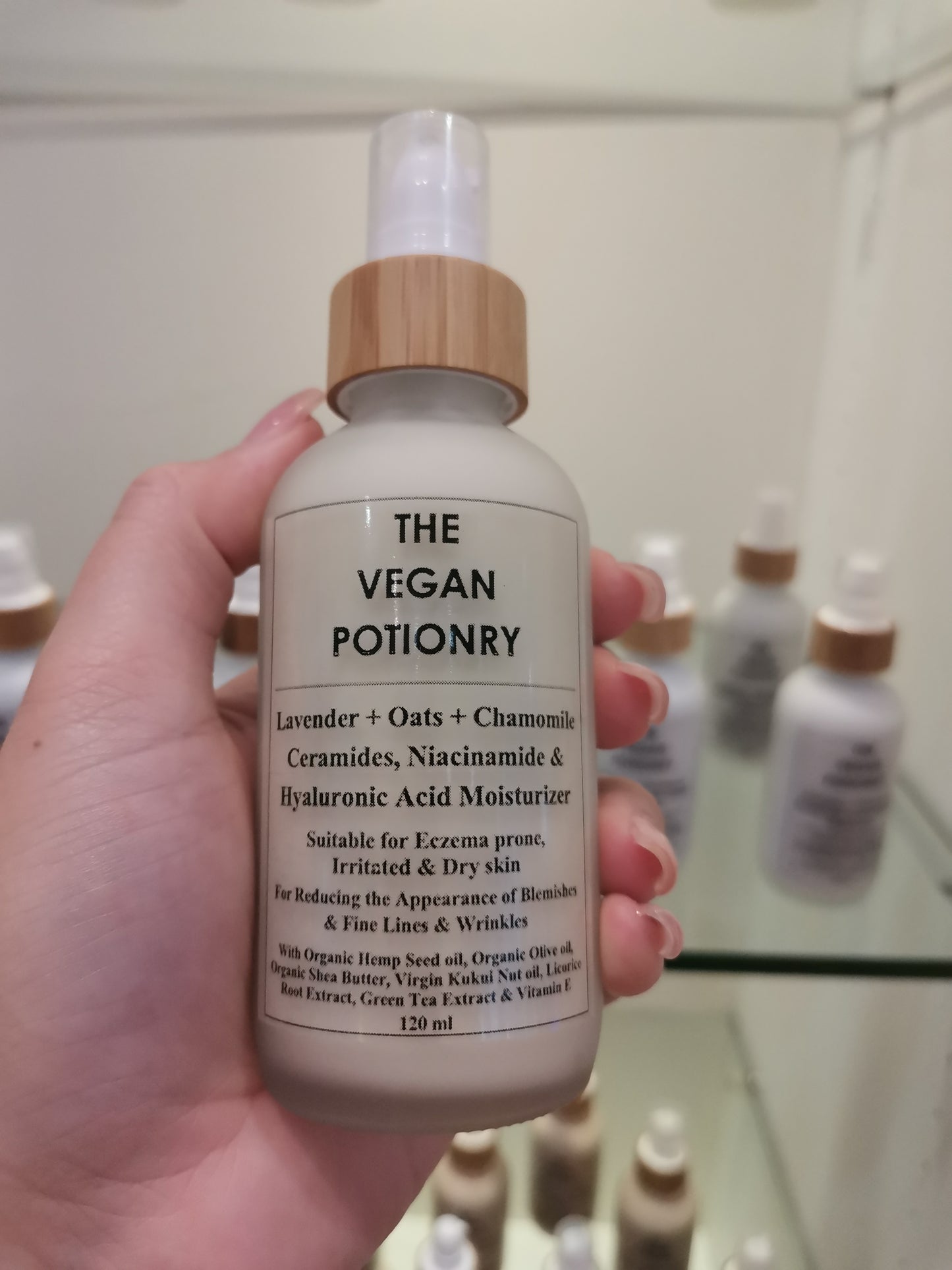 Lavender + Oats + Chamomile Ceramides, Niacinamide & Hyaluronic Acid Moisturizer | The Vegan Potionry