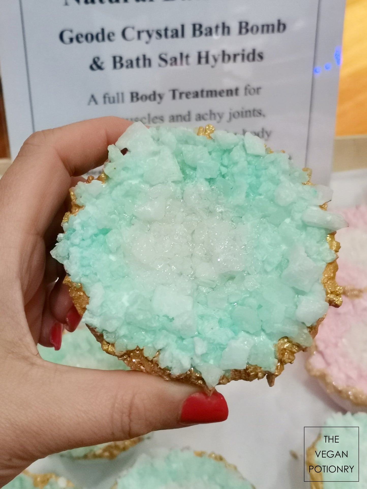 Peppermint + Ho Wood + Ginger + Tea Tree Geode Crystal Bath Bomb Bath Salt Hybrid | Luxury Spa Collection Natural Bath Soaks