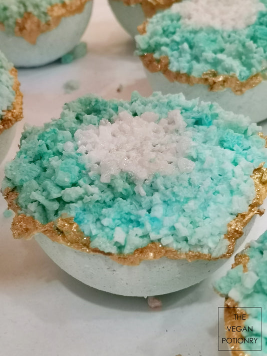 Eucalyptus + Sea Salt Geode Crystal Bath Bomb Bath Salt Hybrid | Luxury Spa Collection Natural Bath Soaks