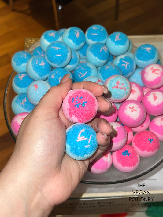 Cake Pop Kids Bath Bombs (size Small)